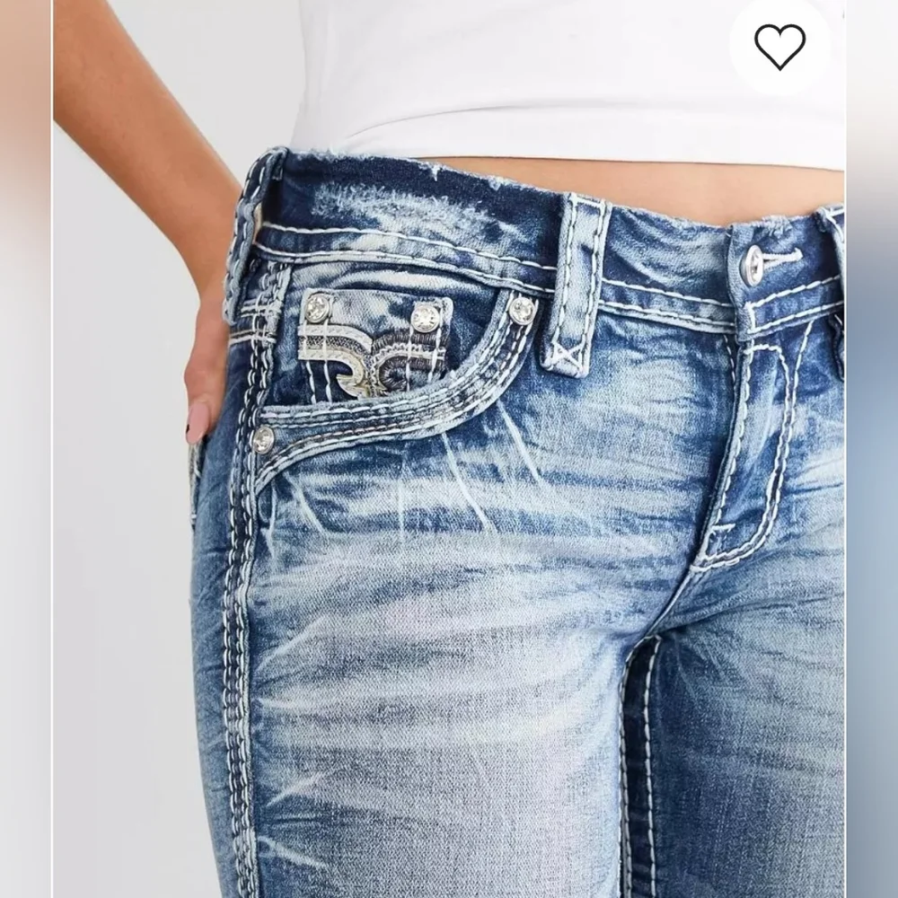 Like New! Rock Revival 24 Montara - Picture 2 of 14